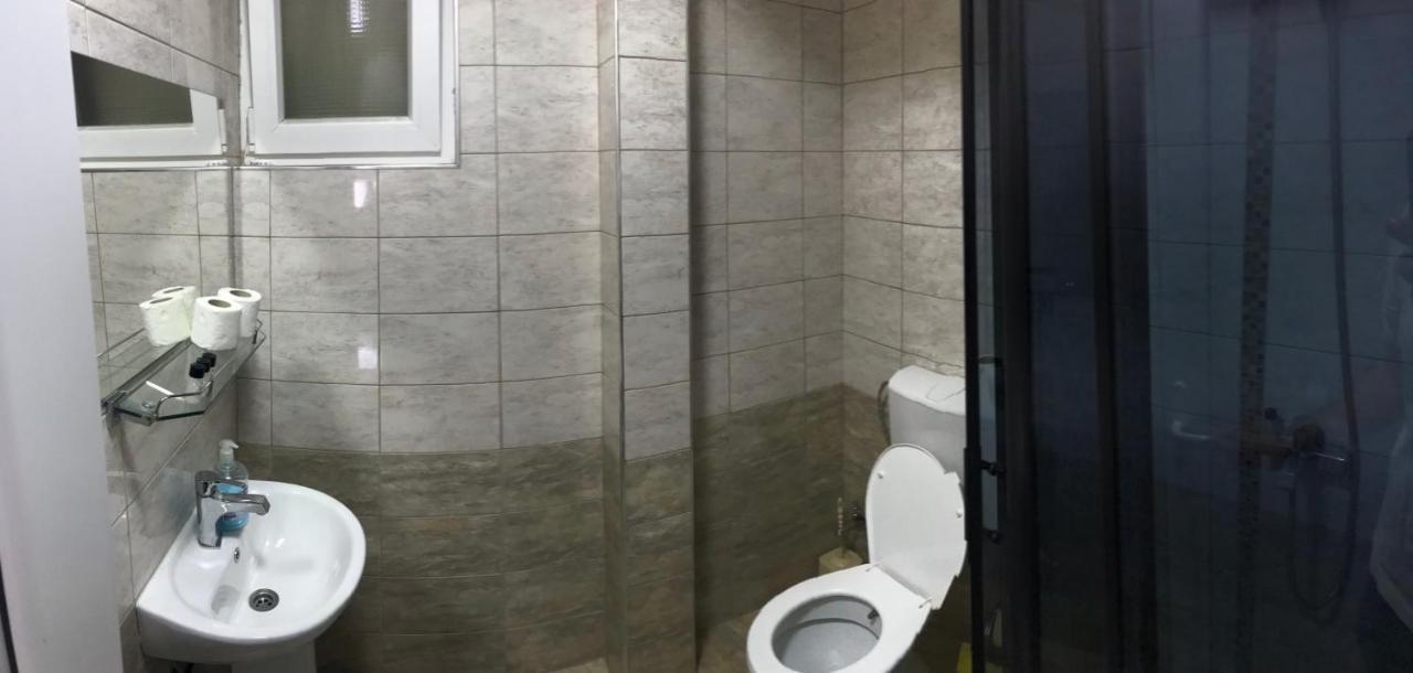 فندق Venecia Plaza ستروغا المظهر الخارجي الصورة