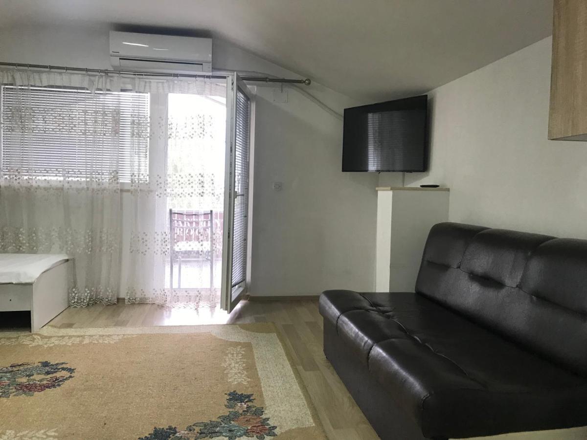 فندق Venecia Plaza ستروغا المظهر الخارجي الصورة