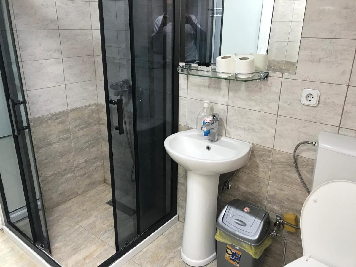 فندق Venecia Plaza ستروغا المظهر الخارجي الصورة