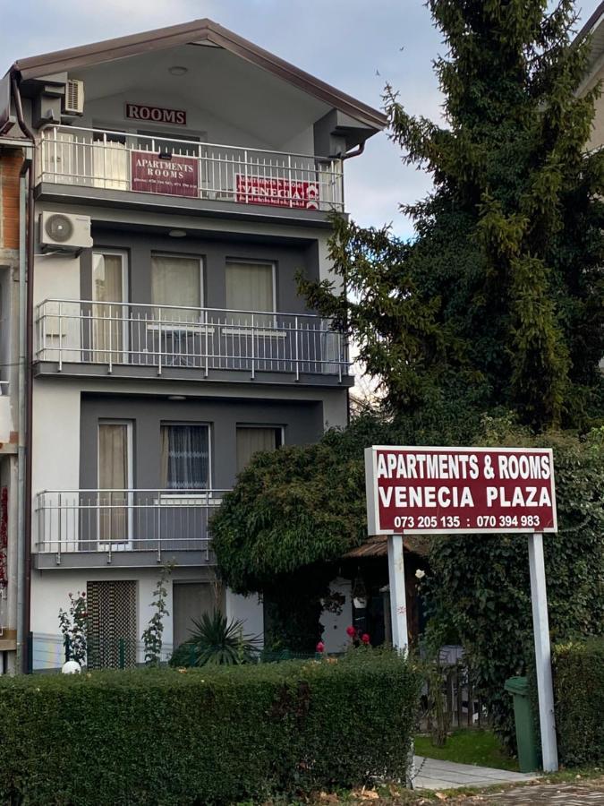فندق Venecia Plaza ستروغا المظهر الخارجي الصورة