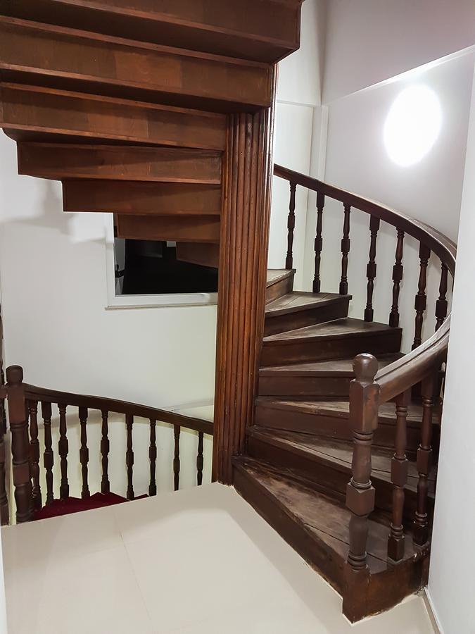 فندق Venecia Plaza ستروغا المظهر الخارجي الصورة