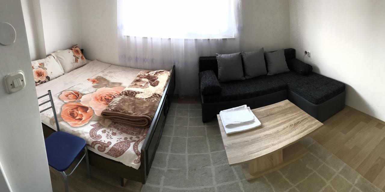 فندق Venecia Plaza ستروغا المظهر الخارجي الصورة